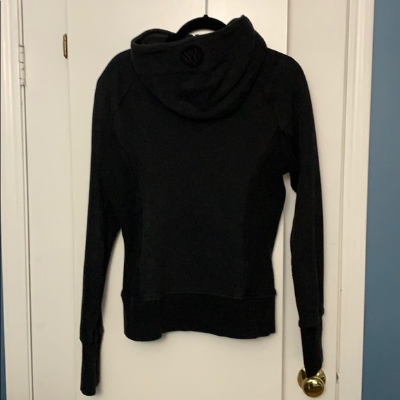 LuluLemon Full zip Hoodie - Picture 4 of 4